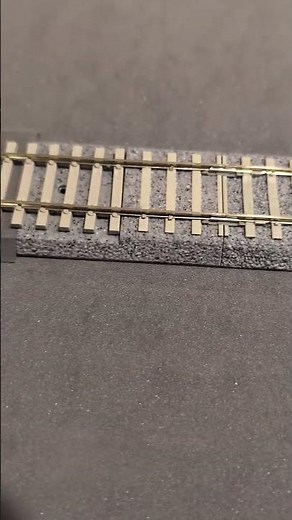 Kato HO Unitrack to Peco Flex Track - Code 83