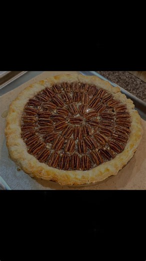 Maple pecan pie, baked slow and golden, with a homemade buttery, flaky crust. Deep maple flavor. Toasted pecans. The kind of pie that doesn’t need anything extra. 🤎🥧 #DelinasKitchen #PecanPie #HomemadeCrust #delinaskitchen #BakedWithCare
