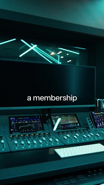 Empowering Artists in the Creative Community with Qube