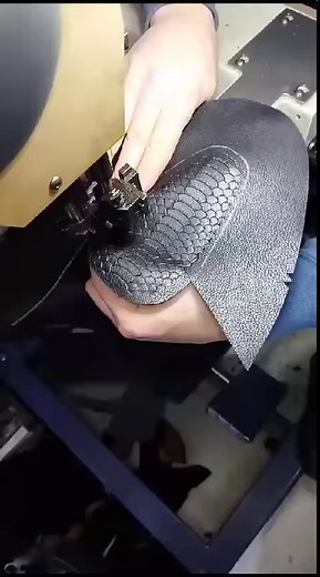 #RUBBER #SLIPPERS #MANUFACTURING #AMAZING #FACTORY #processvideo | Toe Leather Manufacture