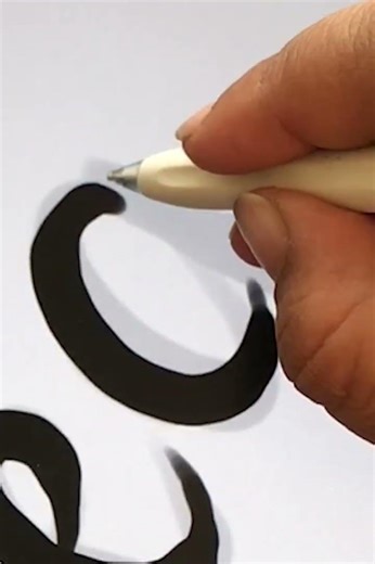 Elegant cursive lettering step-by-step #calligraphy #lettering #satisfying