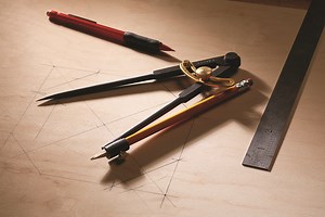 Use A Compass For Layout | Popular Woodworking