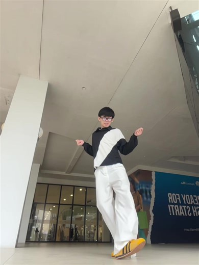 Addicted to This Trend: Exploring the Craze