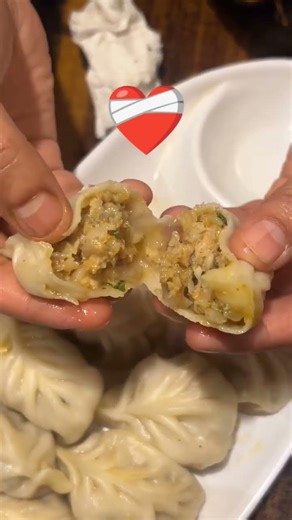 Momos Lover 😋😋😋😋@Mr.HMjoshi