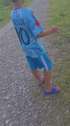 kite flying with sewing thread