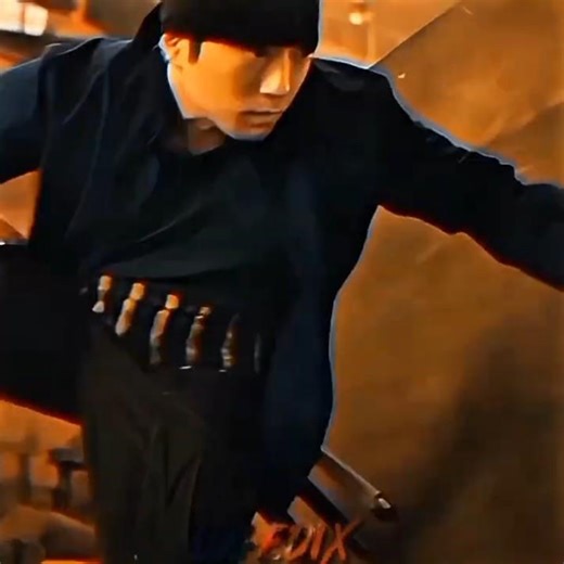 Zoro using his swords to farm Aura 📈 One piece FR