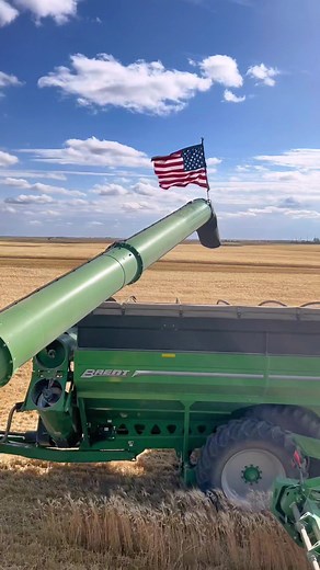 Custom Harvesting in North Dakota: A 2022 Overview