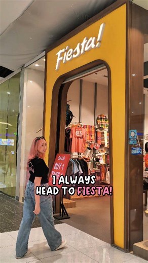 DINAGYANG ESSENTIALS IN ONE STOP 🎭✨ Every Dinagyang, there’s one place I always recommend—not just for photos, but for the full festival vibe. Fiesta Philippines Dinagyang Pop-Up at SM City Iloilo is that stop. New Dinagyang t-shirt designs, hands-on piaya making, snacks, a photobooth with Dinagyang costumes, and their best-selling drinks from Fiesta’s Souvenir Café in Boracay—all in one place. Perfect for parade days, last-minute pasalubong, or a quick festival break ☕👕 📍 SM City Iloilo, Low