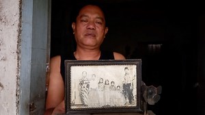 Pembantaian dukun santet di Banyuwangi 1998: 'Bapak saya bukan dukun santet, itu fitnah!' - BBC News Indonesia