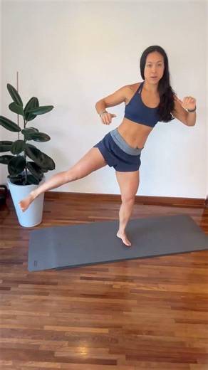 Este treino é pra queimar TUDO! Bora meninas! Me conta aqui nos comentários se conseguiu fazer!!