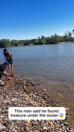 Found White Jade Under The Ocean Crystals Gemstone Jade Rock #JadeCulture #CrystalWorld #RareFinds #HiddenTreasures #CrystalCollector #GemstoneJewelry #GemstoneAddict #TreasureHunting #GemstoneStories #UniqueStones #CrystalsAndGems | Sofia Loren