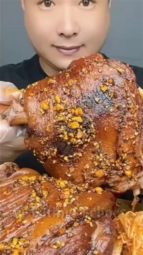 Satisfying Sounds Indulging in Giant Pig Thigh #asmr #mukbang