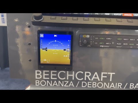 AirVenture 2023: Dynon Shows the D30 Backup EFIS
