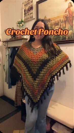 Crochet Poncho Tutorial for Summer Looks