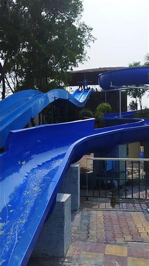 🌊 Epic Water Slide Adventure | Summer Fun Vibes! ☀️ #Shorts