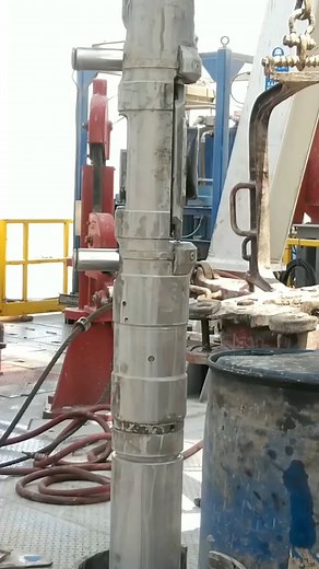 MDT: Modular formation dynamics tester The MDT modular formation dynamics tester makes real-time flowline resistivity measurements at the probe module to discriminate between formation fluids and filtrate from water- and oil-based muds. Until an acceptably low level of contamination can be recovered, formation fluid is excluded from sample recovery. In additional to resistivity measurement, numerous modules can be integrated with the MDT tester for optical monitoring, from a single absorption sp