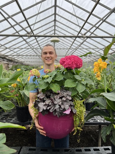 Let's make a party in a pot with Roberta's Unique Gardens just in time for garden season! 🪴🎉 Grab your favorite plants and get growing, here! > https://qvc.co/shoprobertas0316 🌱 | QVC