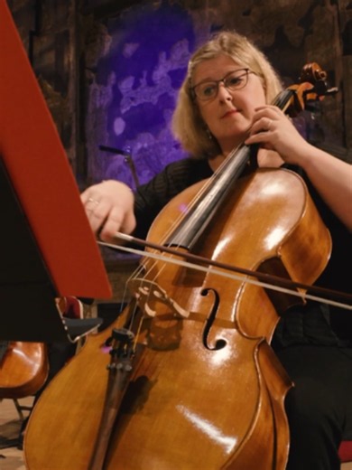 On this day we're celebrating the life and legacy of Louise Farrenc 🙌🎶 Farrenc was a French composer, mentor, and celebrated concert pianist. This clip, taken from our Family Concert back in 2021, shows the Orchestra performing Farrenc's Overture No. 1, a piece full of power, texture and drama, and composed at a time before women were officially allowed to study composition in France. Want to hear more? Head over to our YouTube channel for full concerts, instruments guides, listening guides, a