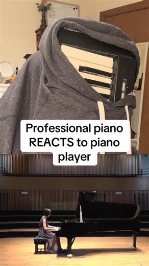 CRAZY reaction from a piano watching a piano player #fyp #piano #react