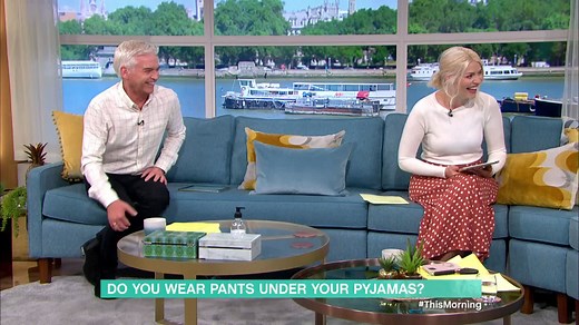 1.4M views · 7K reactions | It's the great pants debate - but should you wear anything under your pyjamas when you go to bed? 路‍♀️ | This Morning | Facebook