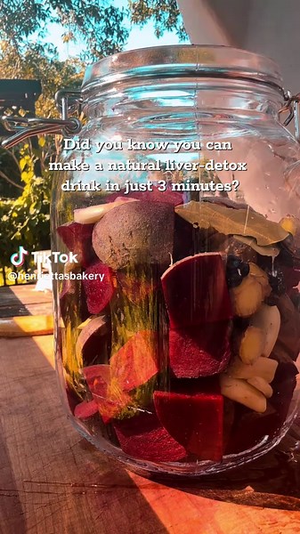 Beet kvass is one of the simplest ways to support your liver, digestion, and energy. Just beets, garlic, ginger, juniper berries, bay leaves, salt, and water. After a few days of gentle fermentation, it becomes a mineral-rich, probiotic tonic that your body responds to quickly. Here’s what you may notice when you drink 2–4 oz a day: Better digestion The natural probiotics help balance your gut bacteria, reduce bloating, and support regularity. Improved liver function Beets contain betaine, which
