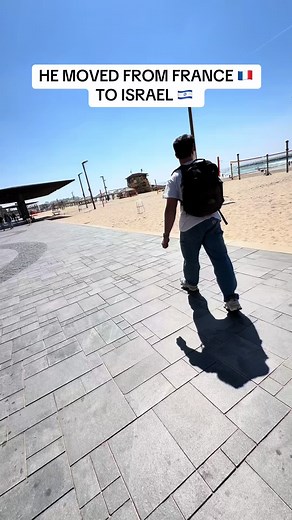 I was walking through Tel Aviv, Israel, when I met someone learning Hebrew on an app called @LingoPie. It made me realize how accessible learning a new language has become, you can literally do it anywhere, anytime, just from your phone. They’re offering a 7 day free trial right now and a 55% discount, which is honestly a solid way to test it out. Comment if you would learn Hebrew through an app.