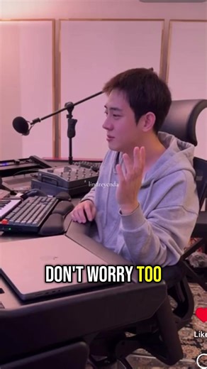TOMORROW live! Dojoon’s raw vocals! Mmhhh! 😩💕 I NEED TO HEAR THIS NEW ALBUM LIVE OR I WONT SURVIVE 2025 🥲 #woosung #dojoon #hajoon #jaehyeong #더로즈 #우성 #fyp #concert #therosewrld #wrld #kimwoosung #parkdojoon #leehajoon #leejaehyeong #도준 #하준 #재형 #김우성 #kband #concert #worldtour @박도준 @official.therose @WOOSUNG @이하준 @gud0011