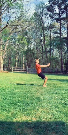 I’ve never done a back handspring in my entire life and today it just came out of nowhere #keepingactive #fyp #dancer #dance #competitiondance