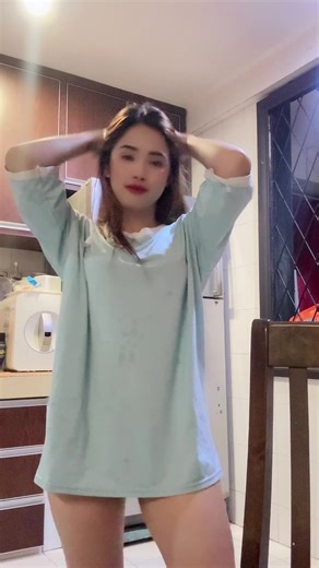 Hand Gestures in the Kitchen: A Fun Cooking Routine