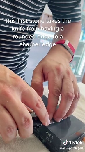 #pocketknife #edc #pocketdump #knife #foldingknife #knifesharpening #sharpknife #asmr #soothing #wetstone