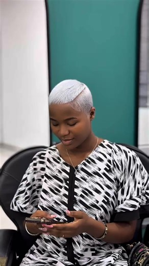 DIY Colouring Hair at Home: Tips and Techniques