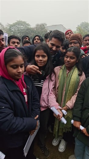 जब पढ़ाई की बात हो, भरोसा Vidyakul पर हो ❤️ | अभी करे Class 12th के लिए Hunkaar Batch 2027 को Join!