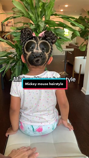 🐭💜Mickey mouse hairstyle with minnie ear buns💜🐭 #mickeymouse #mickeymousehairstyle #kidshairstyles #disney #curlyhairtutorial #fyp #disneyworld #toddlerhairstyles #curlyhair #curlyhairkids #kidsbraids #hairtutorial @Disney