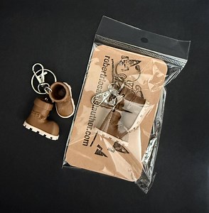 Zombie Robot Mara's Boots Keychain - Etsy Canada