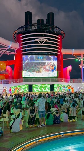 26K views · 323 reactions | Night party on the Disney Treasure! | Anna Rose | Facebook