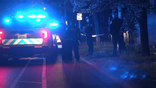 At least 5 shot, 2 fatally, in weekend gun violence across Chicago, police say