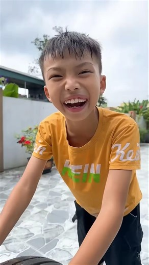 Does a Tractor Really Run Over Your Phone?😂 Thoc TV #shorts TikTok