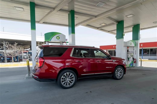 462,000 GM Diesel Trucks, SUVs Recalled for Transmission Issue | Cars.com