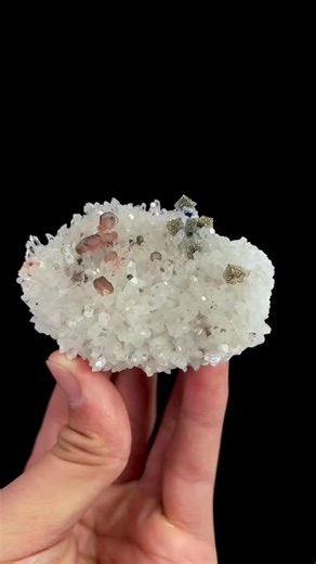 Yang Ling on Instagram: "Straight from the China Minerals Market to your collection 🌏✨ A rare, top-quality mineral specimen you don’t see every day! 📩 DM to buy 🚚 Ships worldwide 💰 PayPal & Bank Transfer accepted Own it before someone else does 🔥 #minerals #chineseminerals #fluorite #calcite #quartz aquamarine crystals gemstone mineralcollecting rockhound fineminerals crystalshop geology instacrystals crystalvibes"