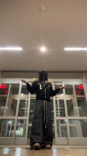 Ghost Door! #fyp #fashion #fun #dance (dc: @boridd) | dance