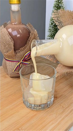 It tastes like Venezuelan Christmas! 🇻🇪🎄 Homemade Ponche Crema 😋 Super Easy Step-by-Step Recipe 🎉