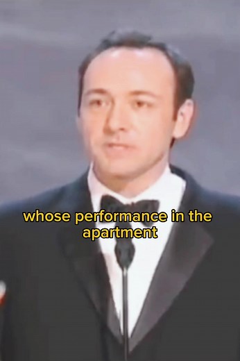 Kevin Spacey wins an Oscar for Best Actor in 2000 #kevinspacey #oscars #bestactor #americanbeauty