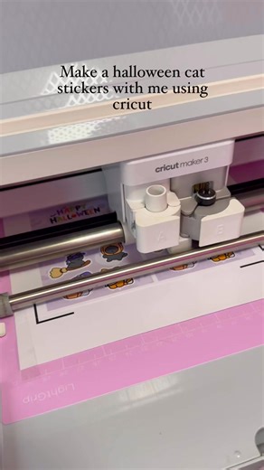 Made these halloween cat stickers using #cricut Super cuuuttteee!! #cricutmade #cricutcrafts | Carmi Miguel-Soldao