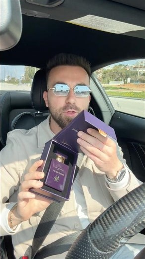 Το Άρωμα με τα περισσότερα κοπλιμέντα￼ Toxic Love