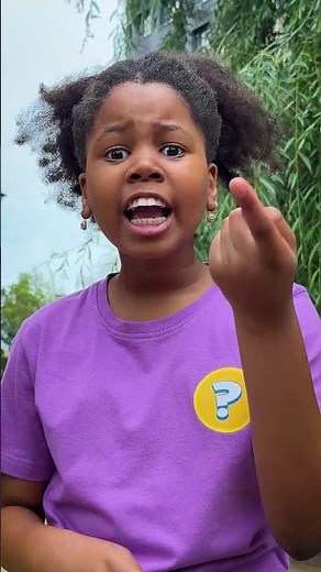 🎵🛝 Share the Swing! Sarah and Lia Sing Together #kidsstories