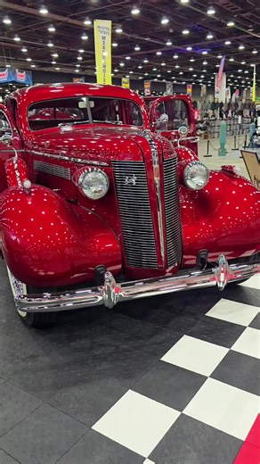1937 Buick Limousine Walk Around at Detroit Autorama 2026