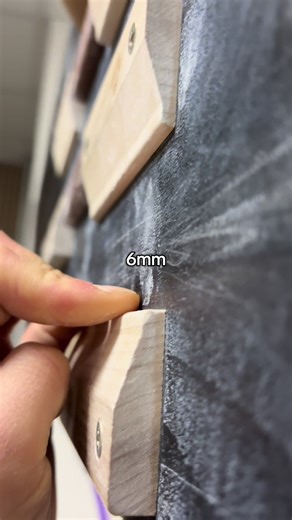 Understanding Average Climber Strength for Bouldering