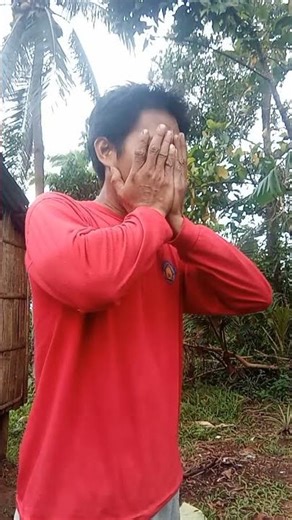 Don't smile! Please..! 😆 #comedyshorts