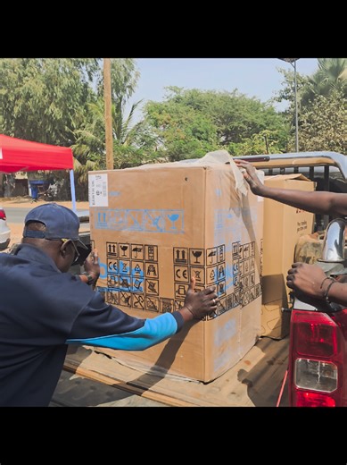 🏠✨ ÉQUIPE TA MAISON MAINTENANT ! Tu veux une maison moderne ? 😍 Smart TV 📺 Frigo grande capacité ❄️ Machine à laver 10 KG 🧺 Cuisinière 5 feux 🔥 💥 Les meilleurs PRIX au Sénégal 💥 Qualité garantie 💥 Livraison rapide 📲 Commande chez SAMSUNG SHOP ☎️ 77 444 94 73 Ne rate pas ton confort 🔥 C’est le moment d’équiper ta maison 💎 Hashtags viraux 🔥 #SamsungShop #Dakar #Sénégal #PromoMaison #Electromenager