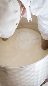 40K views · 151 reactions | The process of making caciocavallo, a rare cheese from southern Italy, can take up to five hours. 燎 #rare #cheesemaking #southernitaly | Insider Food | Facebook